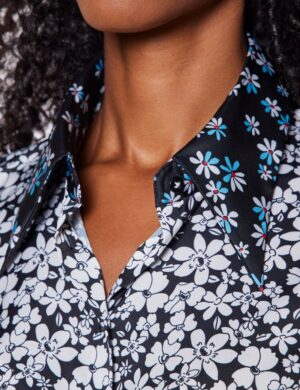 Black & White Floral Print Satin Stretch Blouse – Hawes and Curtis Women's Blouse